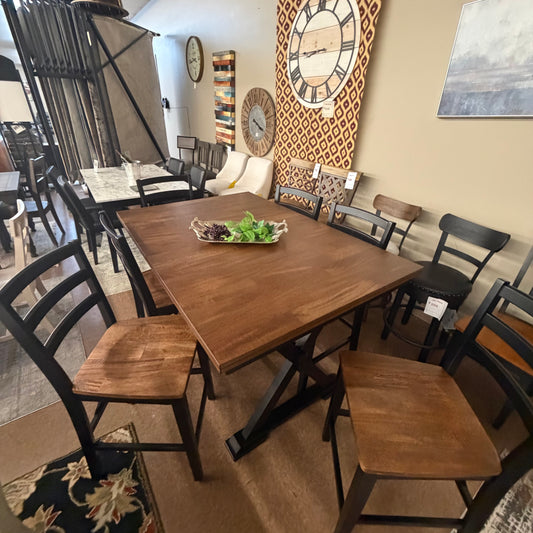 Wildenauer Counter table